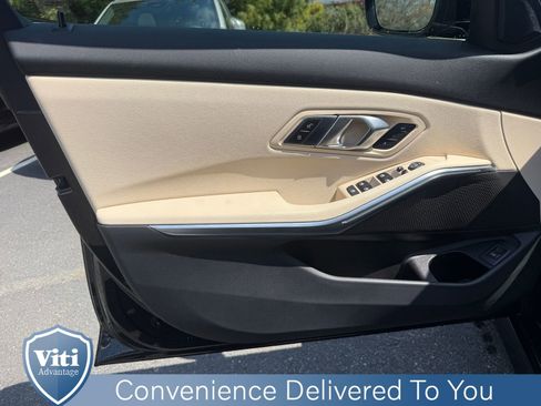 Used 2021 BMW 330i xDrive Sedan w/ Driving Assistance Package AWD/4WD image 16