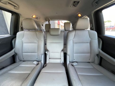Used 2014 Honda Odyssey Touring image 53
