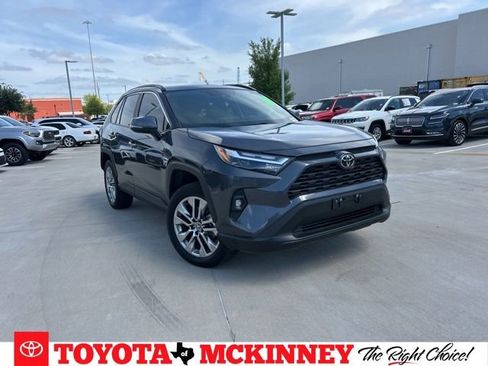 Used 2025 Toyota RAV4 XLE Premium w/ Weather Package AWD/4WD image 1