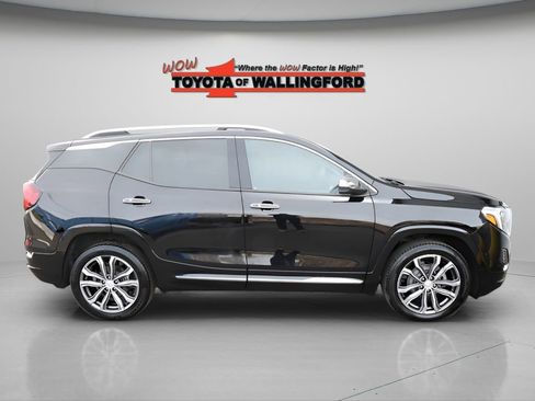 Used 2021 GMC Terrain Denali w/ Denali Premium Package image 13