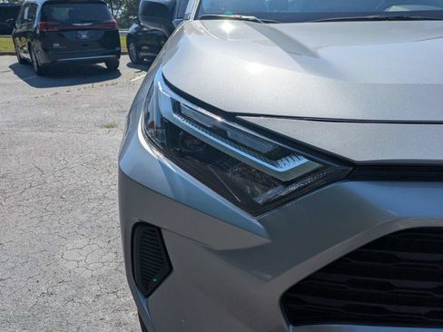 Used 2025 Toyota RAV4 LE FWD image 10