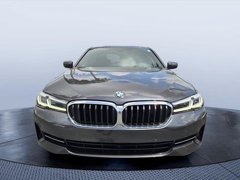 Used 2023 BMW 530i xDrive w/ Premium Package AWD/4WD image 8