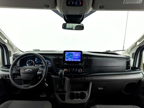 Used 2021 Ford Transit 350 XLT RWD image 19