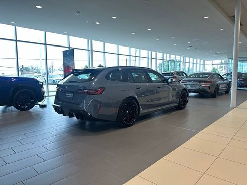 New 2026 BMW M5 Touring w/ M Driver's Package image 4