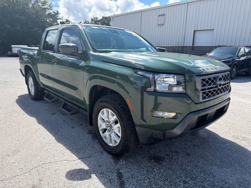 Certified 2022 Nissan Frontier SV AWD/4WD image 3
