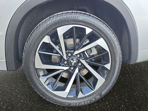 Used 2024 Mitsubishi Outlander SEL image 34