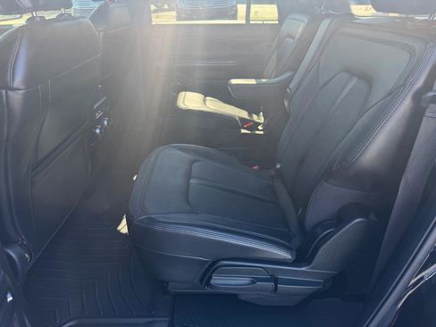 Used 2020 Ford Expedition Max Limited image 7