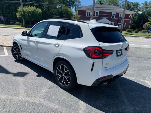 Used 2024 BMW X3 xDrive30i w/ M Sport Package AWD/4WD image 4