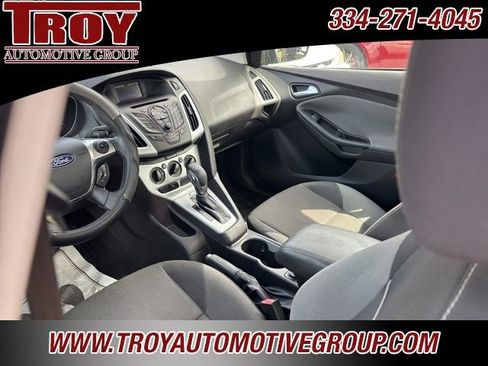 Used 2012 Ford Focus SE image 16