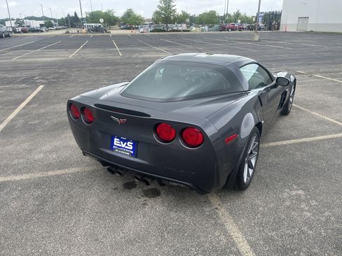 Used 2010 Chevrolet Corvette Z06 w/ Preferred Equipment Group RWD image 6