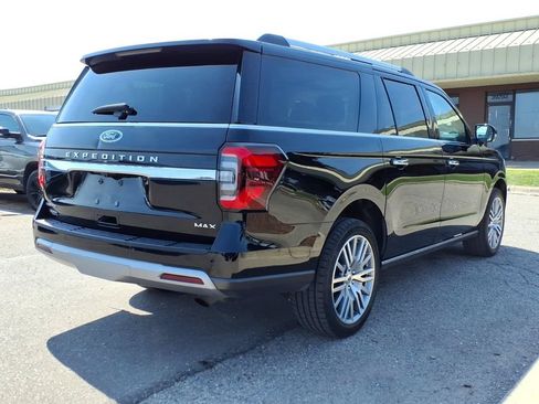 Used 2023 Ford Expedition Max Limited AWD/4WD image 5