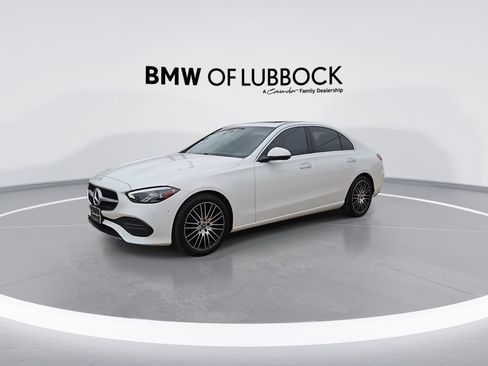 Used 2025 Mercedes-Benz C 300 4MATIC Sedan image 4