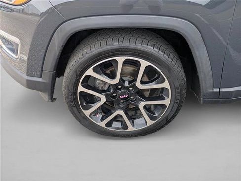 Used 2018 Jeep Compass Limited w/ Safe & Security Group FWD image 21