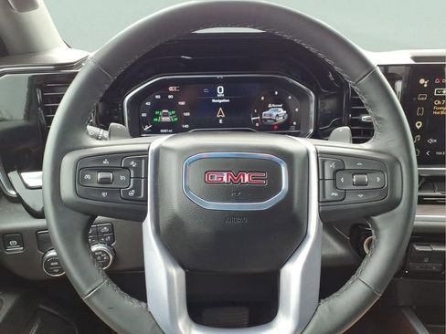 Used 2025 GMC Sierra 1500 SLT RWD image 22
