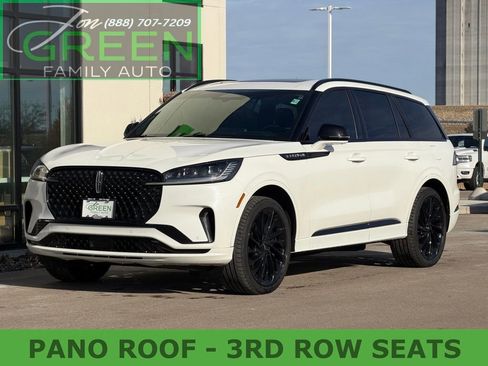 Used 2025 Lincoln Aviator Reserve w/ Jet Appearance Package AWD/4WD image 1