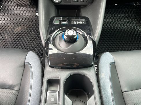 Used 2019 Nissan Leaf SL Plus FWD image 27