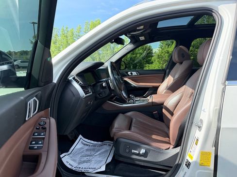 Used 2019 BMW X5 xDrive40i AWD/4WD image 25