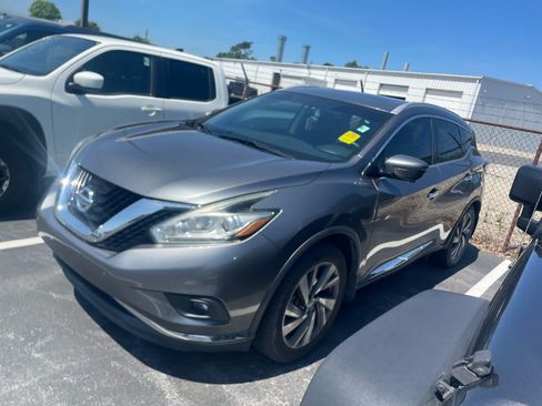 Used 2017 Nissan Murano Platinum w/ Platinum Technology Package AWD/4WD image 1