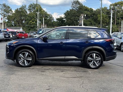 Used 2026 Nissan Rogue SL AWD/4WD image 5