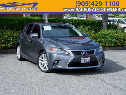 Used 2016 Lexus CT 200h w/ Accessory Package 2