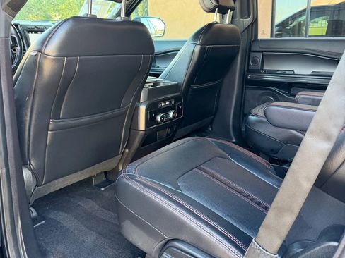 Used 2019 Ford Expedition Limited w/ Equipment Group 303A image 10