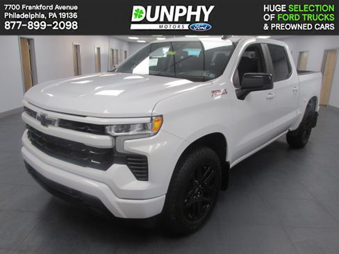 Used 2023 Chevrolet Silverado 1500 RST w/ Z71 Off-Road Package AWD/4WD image 1