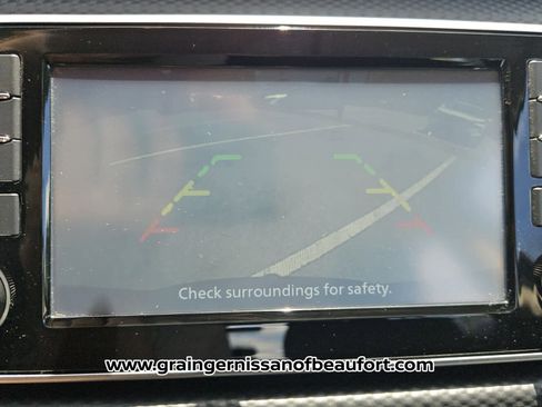 Used 2024 Nissan Kicks S FWD image 9