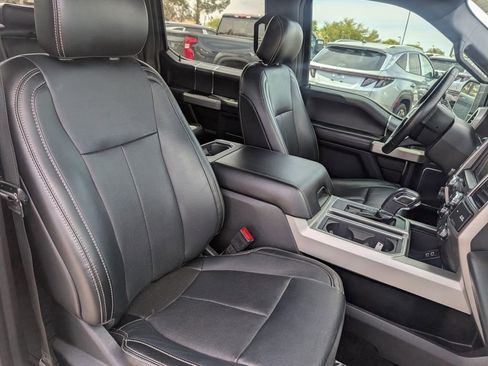 Used 2019 Ford F150 Lariat AWD/4WD image 12