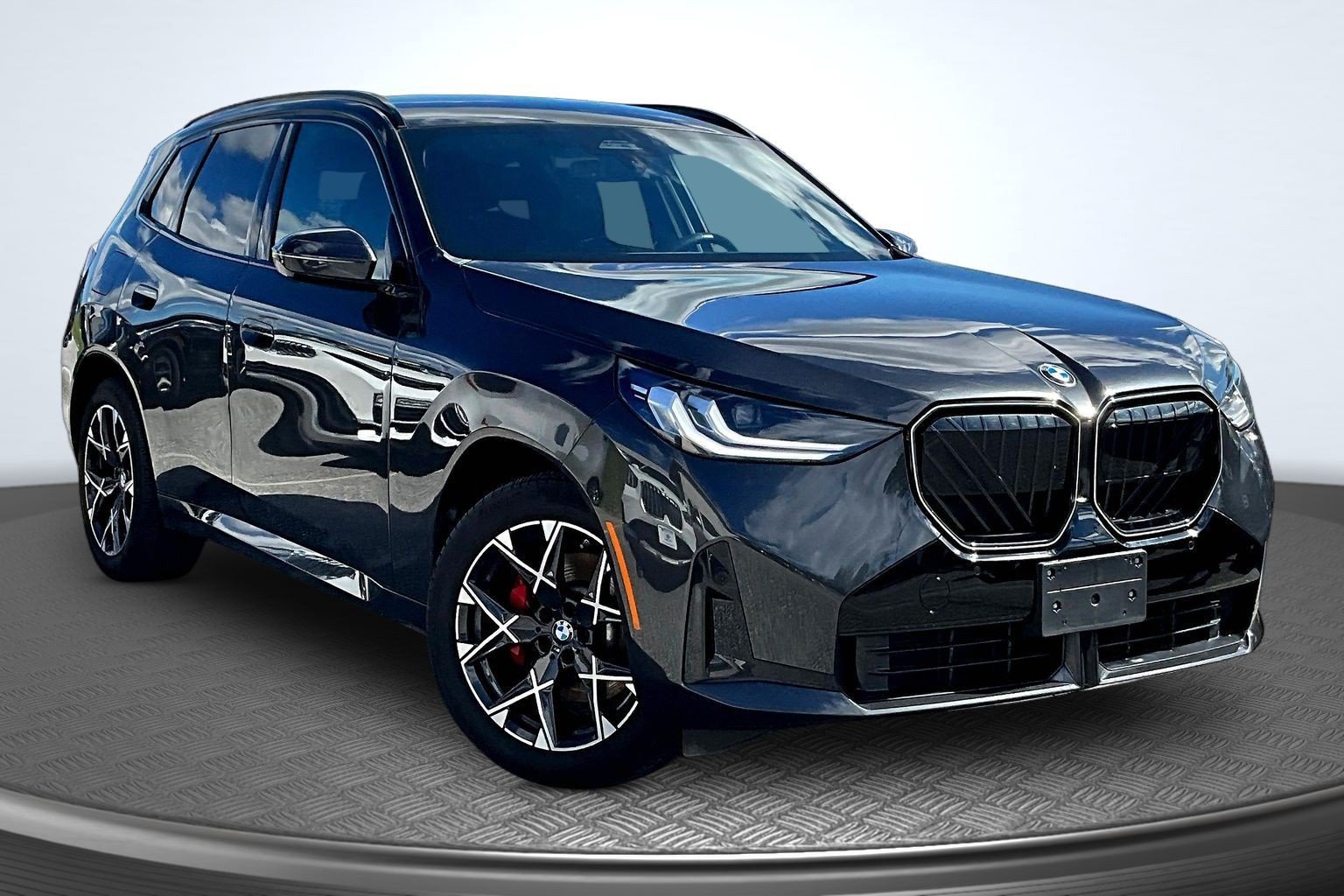 Used 2026 BMW X3 xDrive30i w/ M Sport Package AWD/4WD image 2