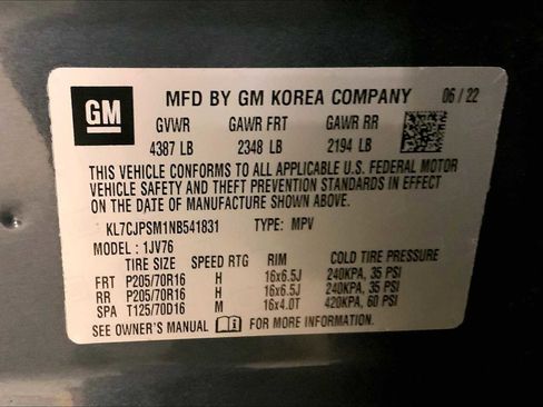 Used 2022 Chevrolet Trax LT w/ LT Convenience Package image 29