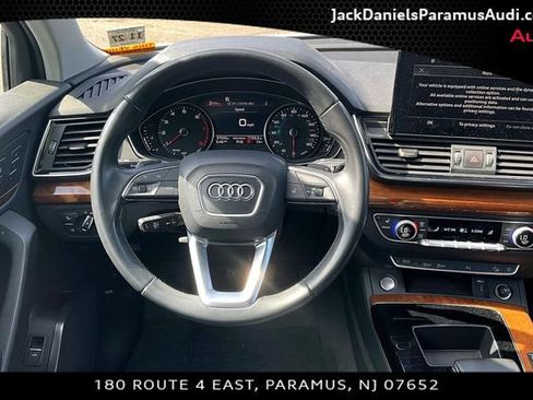 Certified 2023 Audi Q5 2.0T Premium w/ Convenience Package AWD/4WD image 5