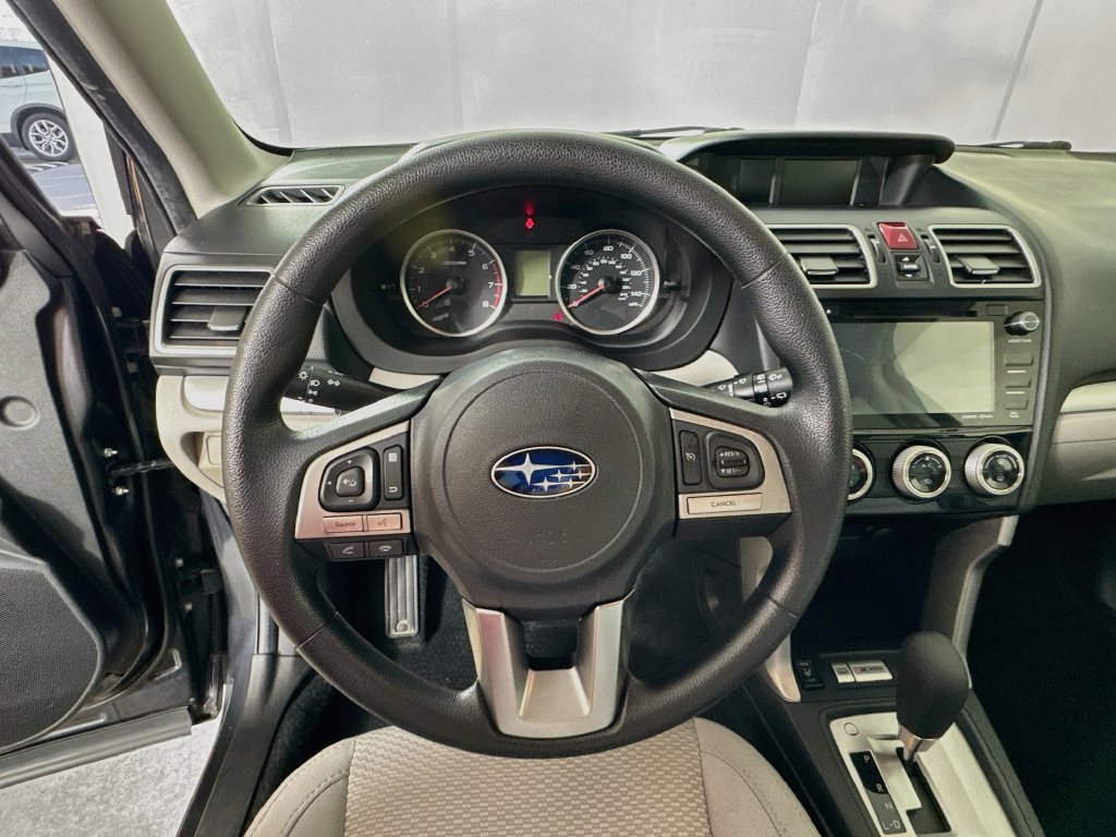 Used 2018 Subaru Forester 2.5i Premium w/ All-Weather Package AWD/4WD image 11