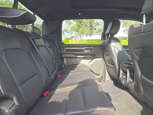 Used 2024 RAM 1500 Laramie image 12