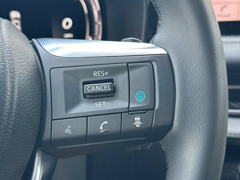 Used 2023 INFINITI QX60 Luxe w/ Cargo Package FWD image 30