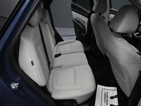 Used 2025 Hyundai Tucson SEL FWD image 16