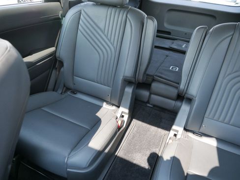 Certified 2026 Hyundai Palisade SEL AWD/4WD image 12