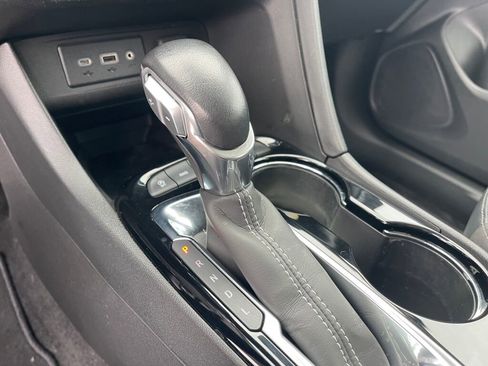 Used 2023 Buick Encore GX Preferred w/ Cold Weather Comfort Package image 11