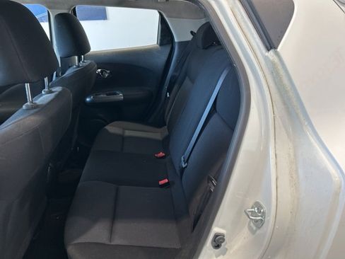 Used 2014 Nissan Juke S image 14