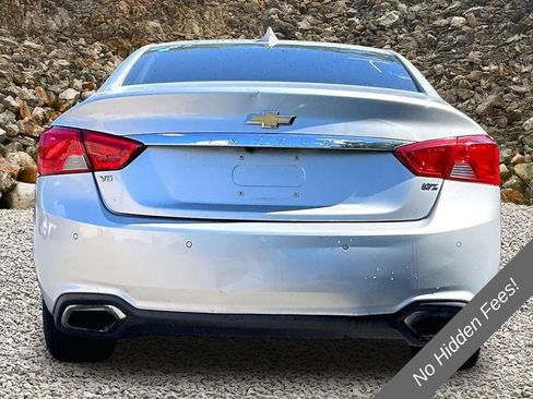Used 2015 Chevrolet Impala LTZ FWD image 4