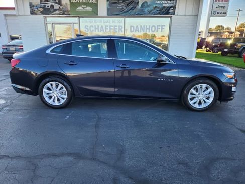 Used 2023 Chevrolet Malibu LT image 2