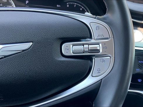 Used 2025 Genesis GV70 2.5T AWD/4WD image 23