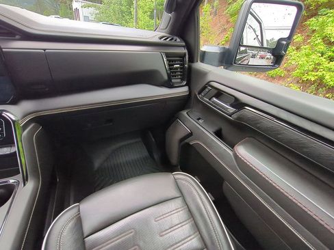Used 2024 GMC Sierra 2500 AT4X w/ AT4X AEV Edition AWD/4WD image 22