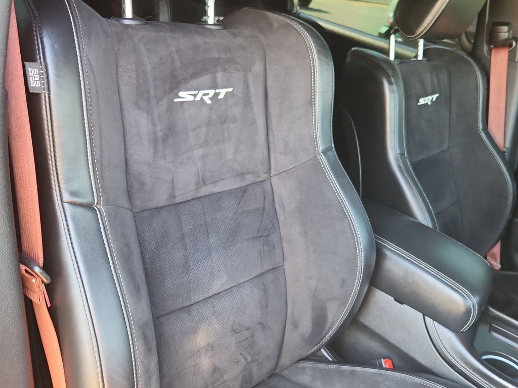Used 2021 Dodge Durango SRT w/ Technology Group AWD/4WD image 16