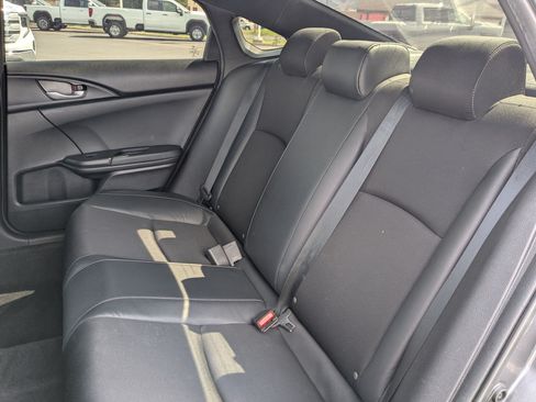 Used 2019 Honda Civic Sport image 29