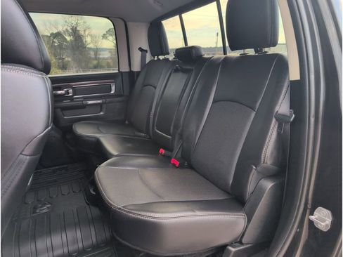 Used 2017 RAM 3500 Laramie image 32