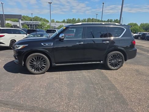 Used 2023 INFINITI QX80 Sensory w/ Cargo Package AWD/4WD image 7