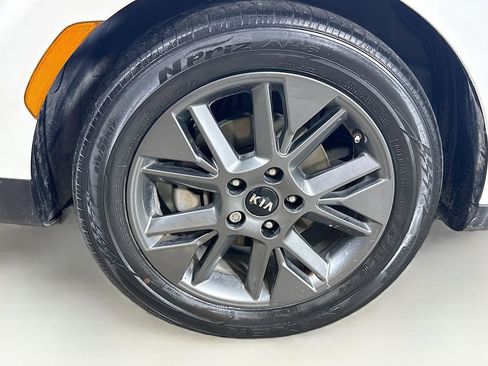 Used 2021 Kia Soul S image 37