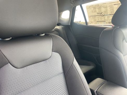 New 2026 Chevrolet Trax LT w/ LT Convenience Package image 33