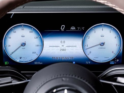 Used 2026 Mercedes-Benz Maybach GLS 600 4MATIC image 32