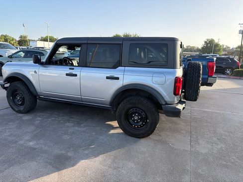 Used 2021 Ford Bronco Black Diamond AWD/4WD image 2